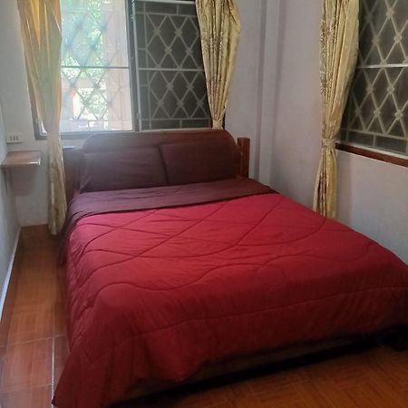Phonephithak Guesthouse Muang Pakbèng Dış mekan fotoğraf