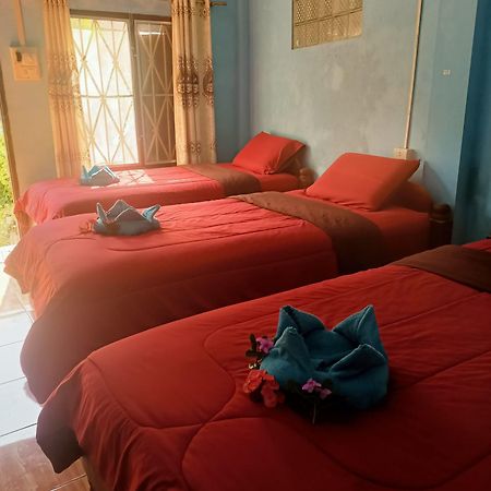 Phonephithak Guesthouse Muang Pakbèng Dış mekan fotoğraf