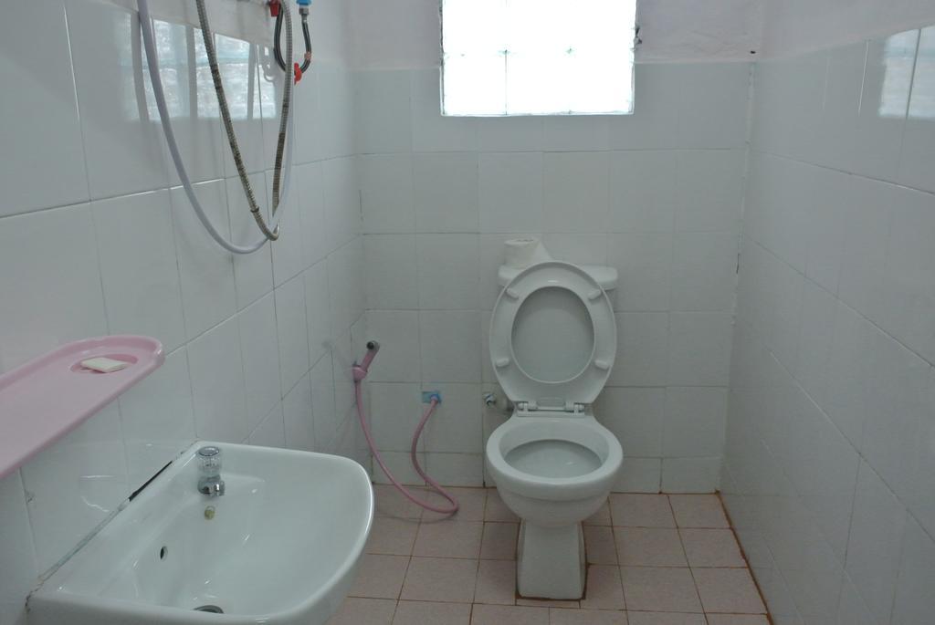 Phonephithak Guesthouse Muang Pakbèng Dış mekan fotoğraf