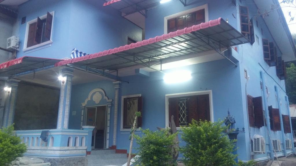 Phonephithak Guesthouse Muang Pakbèng Dış mekan fotoğraf